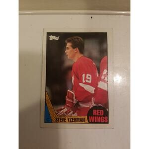 Steve Yzerman 1987 Topps #56 - Detroit Red Wings - NHL